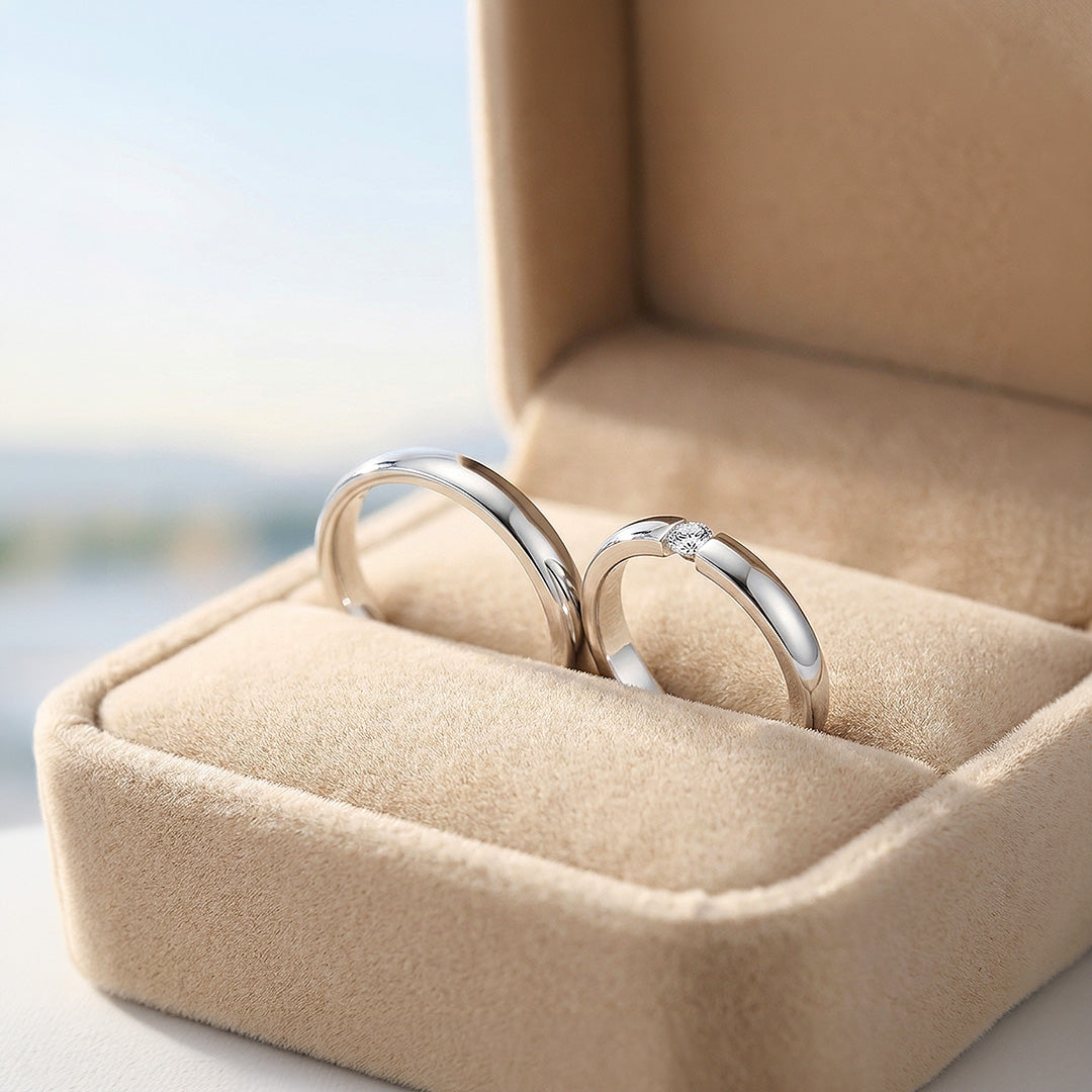 Cotton | High-Polish Tension Wedding Band