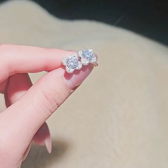 Four-Petal Floral Halo Stud Earrings | Luxe3603