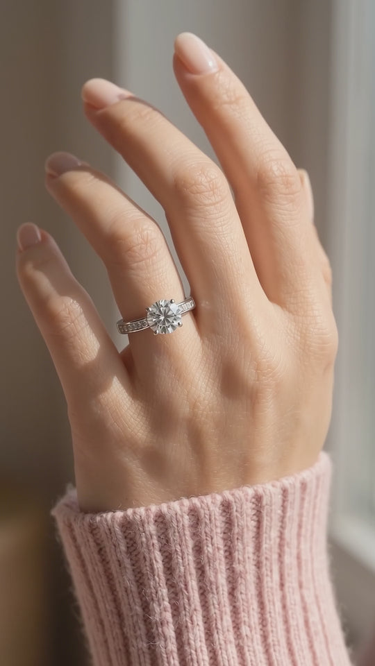 Round Solitaire Channel Pavé Wide Band | Women&