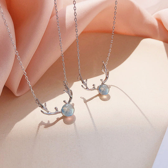 Luxe4050 - Strawberry Crystal Necklace - | Singapore Jewellery, Wedding Rings &amp; Gifts | Same Day Delivery | Tiara.com.sg