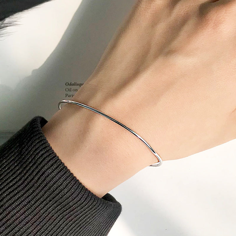 Luxe6105 Bangle - | Singapore Jewellery, Wedding Rings & Gifts | Same Day Delivery | Tiara.com.sg